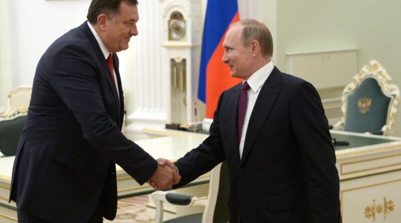 ‘Ëndërron takim me Putinin’ Dodik i premton Rusisë se nuk do ta lejojë BeH-në të vendosë sanksione ndaj Moskës