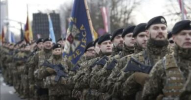 Letonia: BE të shqyrtojë rikthimin e shërbimit të detyrueshëm ushtarak