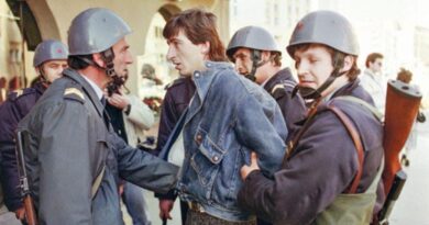 Kryeministri Kurti: Demonstratat e vitit 1989, simbol i rezistencës së popullit për liri