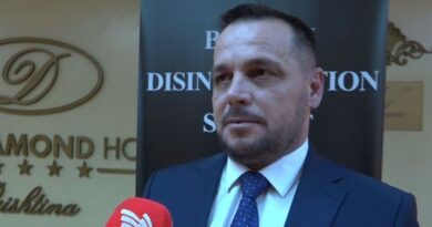 Ministri Maqedonci ngre alarmin për stërvitjen e planifikuar ushtarake të Serbisë