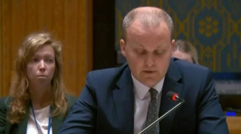 Përfaqësuesi britanik në OKB: Jemi mbështetës të sovranitetit dhe pavarësisë së Kosovës       