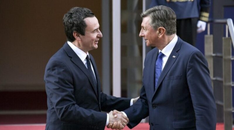 Borut Pahor synon të jetë pasardhës i Lajçakut si emisar i BE-së në dialogun Kosovë-Serbi