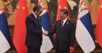 Arsyeja e vizitës së presidentit kinez në Beograd është shumë më e thellë: Xi Jinping do ta ftojë Serbinë të anëtarësohet në BRICS