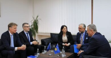 Kryeprokurori Isufaj takohet me shefin e EULEX-it , diskutojnë për sundimin e ligjit në Kosovë