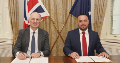 Kosova nënshkruan marrëveshje me Britaninë dhe Irlandën e Veriut në fushën e mbrojtjes