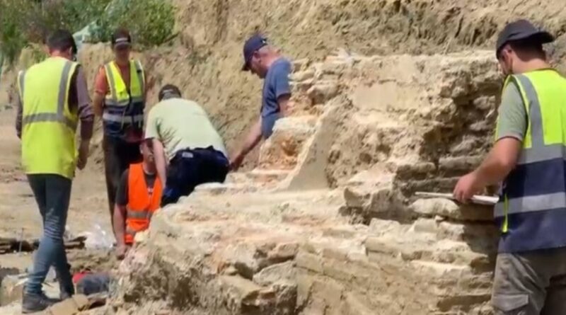 Zbulohet mozaiku i një pishine të lashtë në Durrës, daton në shekullin e parë para Krishtit