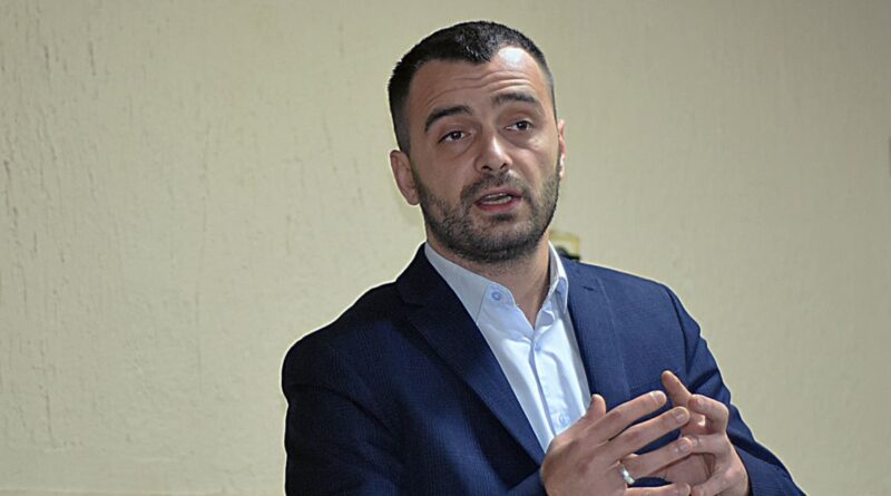 Deputeti i VV-së: E pamundur të dërgohej drafti i Lajçakut në Kushtetuese, ka shumë probleme