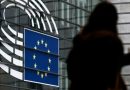 Policia bastis zyrat e Parlamentit të BE-së në hetimin për “Russiagate”