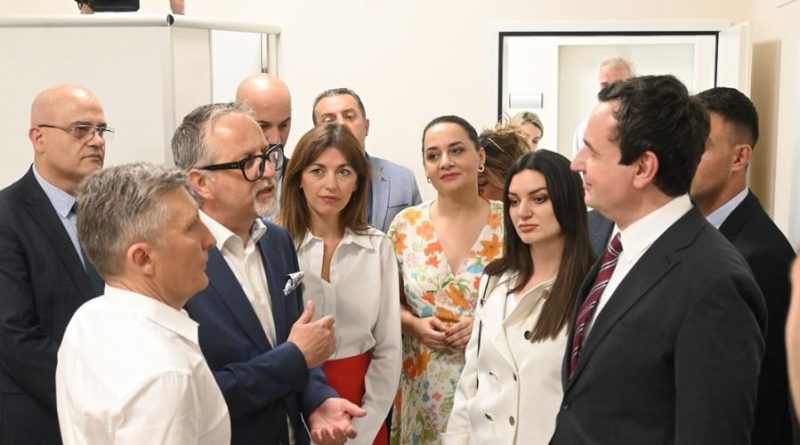Ministrja Haxhiu: Në dhomat e Gjinekologjisë s’do të vendosen më shumë se dy lehona