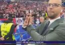 (VIDEO) Gazetari shqiptar i bën shqiponjën serbëve që thërrasin “Kosova është Serbi” në stadium