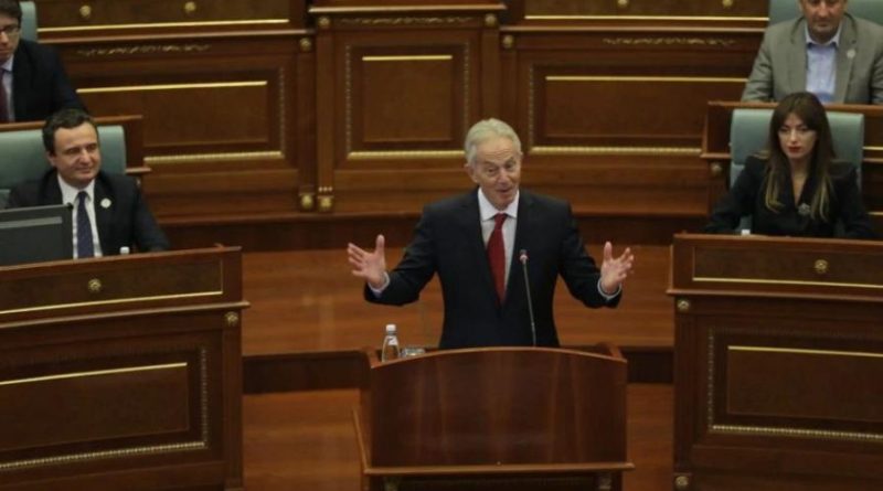 Blair: S’jam penduar asnjëherë që e ndihmuam Kosovën