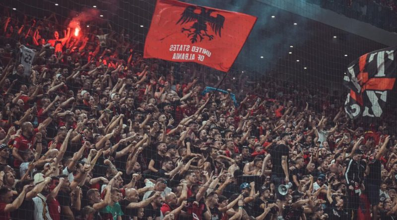 50 mijë tifozë shqiptarë do të jenë në ndeshjen me Italinë