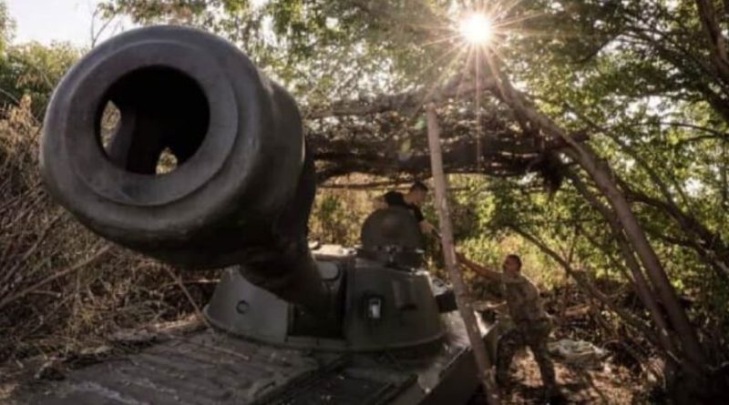 Ukrainasit thotë se gjatë 24 orëve të fundit rusët kanë humbur 1,180 ushtarë – 16 tanke e 57 sisteme artilerike