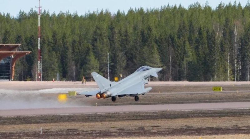 Eurofighter ulen në Finlandë, avionët e NATO-s stërvitje në kufirin verior me Rusinë