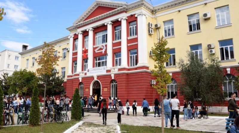 Shpopullimi i frikshëm/ Gjysma e universiteteve në Shqipëri janë bosh