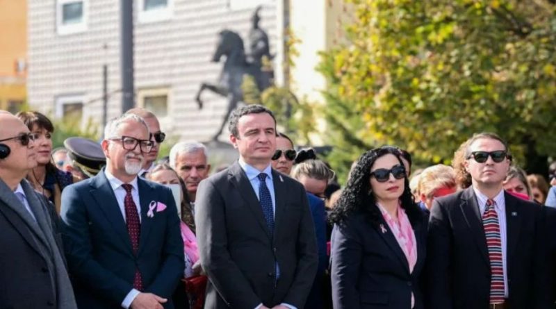 Kurti mori pjesë në ecjen tradicionale `Zbulimi i hershëm-Mbijetesë`