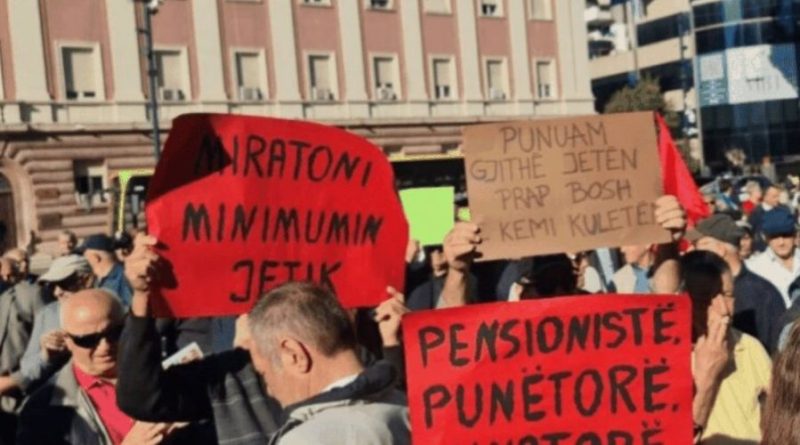 Pensionistët protestojnë kundër Ramës, kërkojnë minimumin jetik