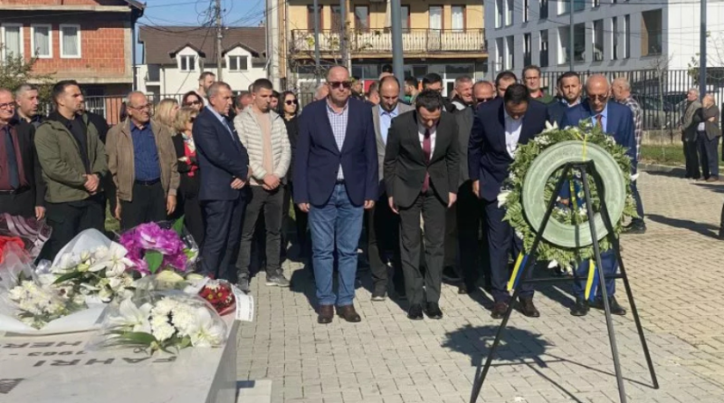 Kurti e Konjufca në 35-vjetorin e rënies së Afrim Zhitisë e Fahri Fazliut: Veprat dhe mendimi i tyre frymëzojnë sot e kësaj dite