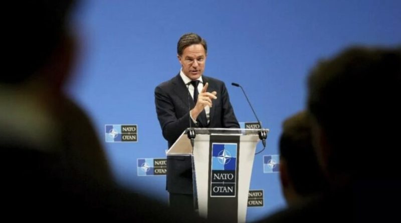 Rutte: NATO duhet të fokusohet në ndihmën ushtarake për Ukrainën, jo në marrëveshjen e paqes