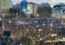 Mijëra studentë serbë protestojnë për të kërkuar përgjegjësi për incidentin në Novi Sad