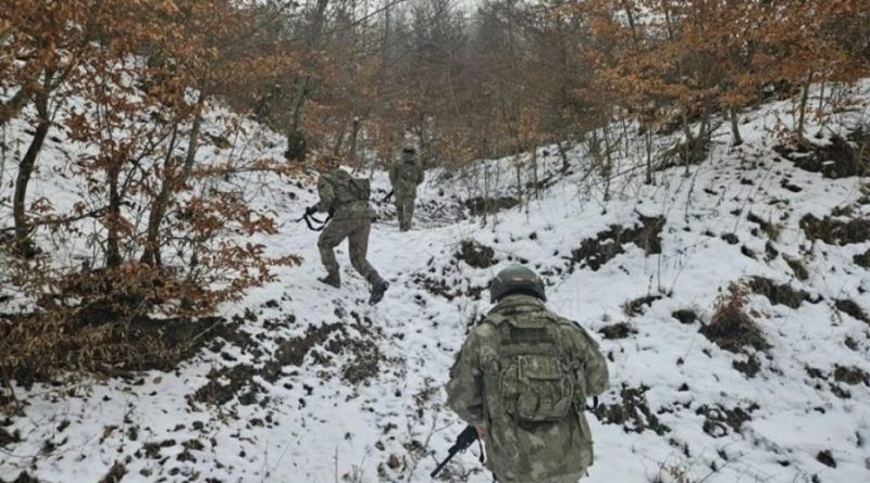 Ushtarët turq patrullojnë në veri të Kosovës