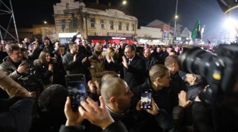 Vuçiqi do të formojë një lëvizje politike të stilit të Putinit si kundërpërgjigje ndaj protestave, zotohet për marrëdhënie vëllazërore me Kinën e Rusinë