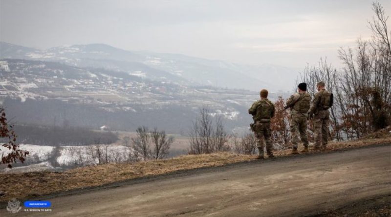 Misioni i SHBA-së në NATO: Përpjekja e ushtarëve tanë për një mjedis të sigurt në Kosovë vazhdon