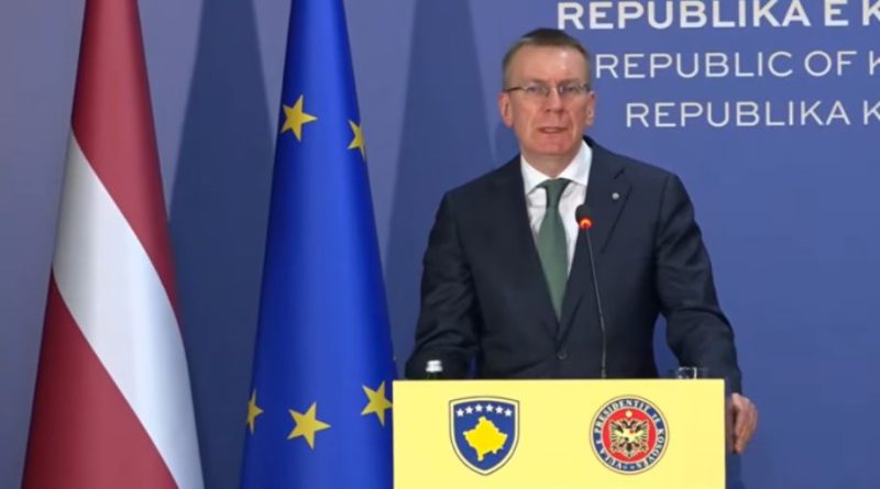 Presidenti i Letonisë mbështet heqjen e masave të BE-së ndaj Kosovës