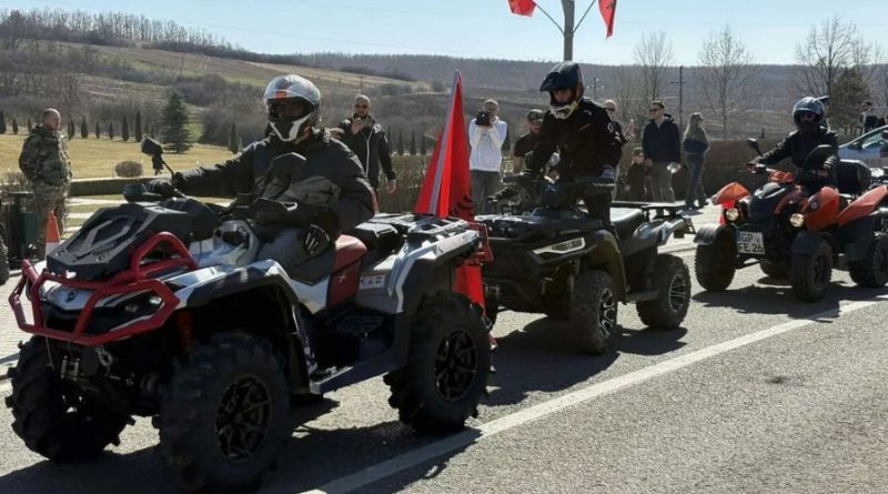 Parakalojnë motoçiklistët në nderim të Epopesë së UÇK-së