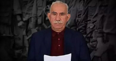 Moment historik për kurdët dhe Turqinë – PKK dëgjoi liderin dhe shpalli armëpushim