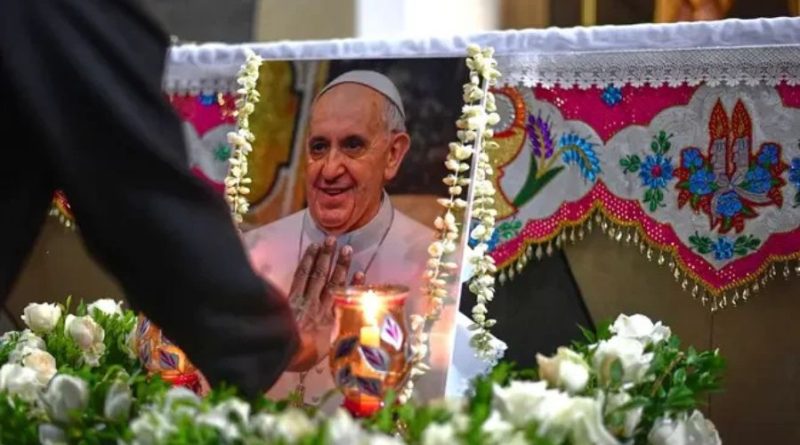 Hapet testamenti i Papës: Më varrosni direkt në tokë, nuk dua zbukurime mbi varr