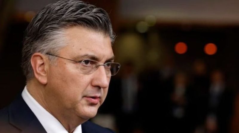 Serbia dëbon 3 shtetas kroatë nga vendi, reagon ashpër kryeministri Pllenkoviç: Duam sqarime!