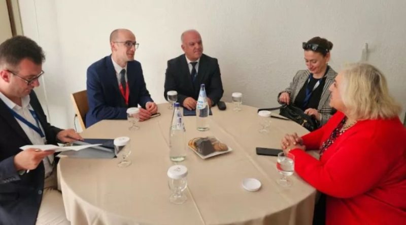 Ahmeti dhe Papadopoulou bisedojnë për bashkëpunimin ndërmjet Kosovës e Greqisë