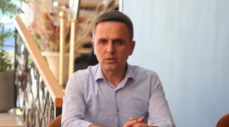 Kasami: Taravari është vetëlarguar nga qeveria, ashtu siç u vetëpërjashtua nga VLEN-i