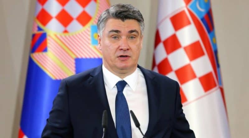 Milanoviç: Vuçiqi po frikëson qytetarët me histori komike për sulm nga kroatët dhe shqiptarët