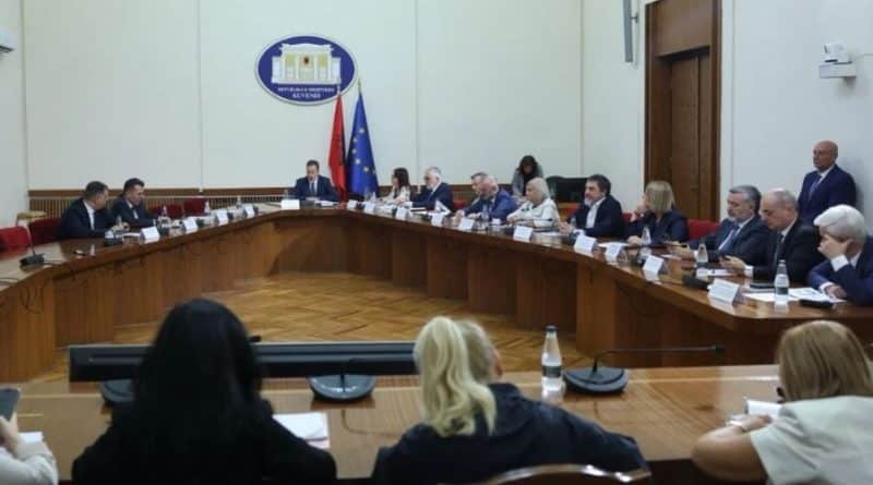 Mazhoranca socialiste rrëzon kërkesën e PD për ngritjen e Komisionit Hetimor për kompaninë “KAYO”