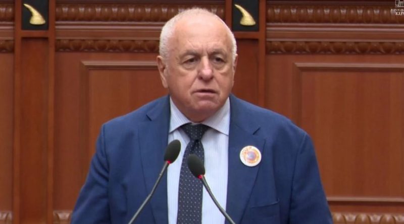 Haga dënoi ish-krerët e UÇK-së, Tritan Shehu thirrje Kuvendit: Të fusim sot në rend dite Rezolutën për gjenocidin serb në Kosovë, çështje urgjente!