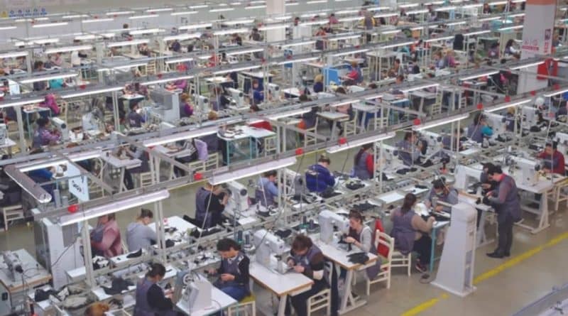 Thellohet kriza e prodhimit në Shqipëri/ Fasoneritë në rënie të pandalshme, zbret në grupin e dytë